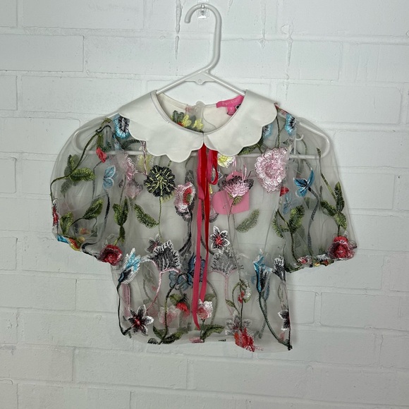Sugar Thrillz Tops - NWT Sugar Thrillz Floral Embroidered Top